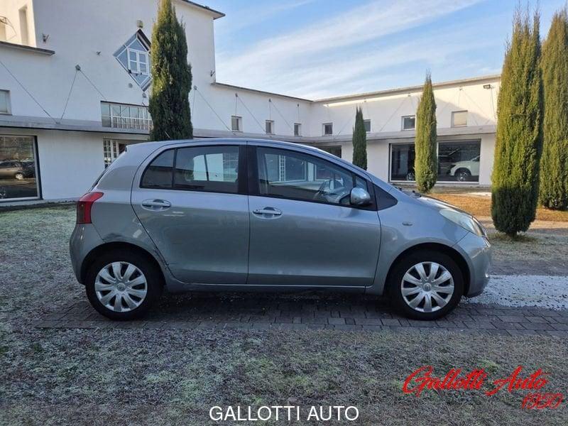Toyota Yaris 1.3 5 porte