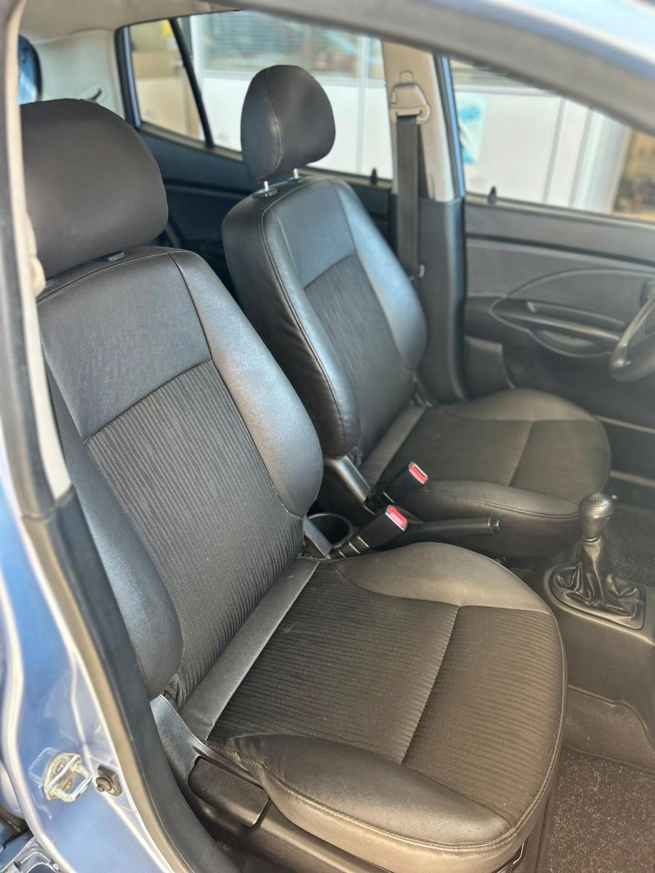 Kia Picanto 1.0 12V Town Bi-Fuel