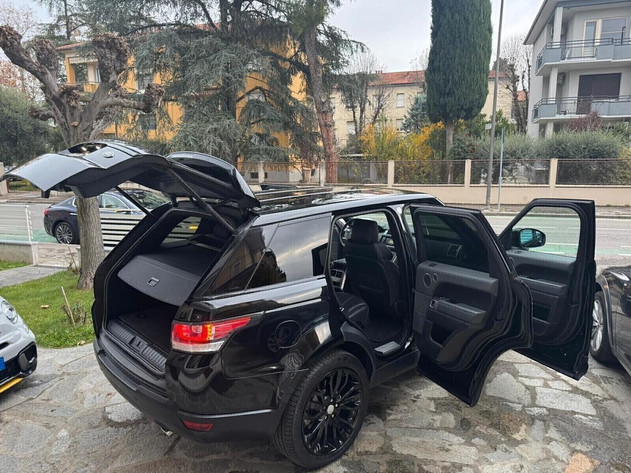 RANGE ROVER SPORT 3.0 SDV6 HSE DYN 250cv