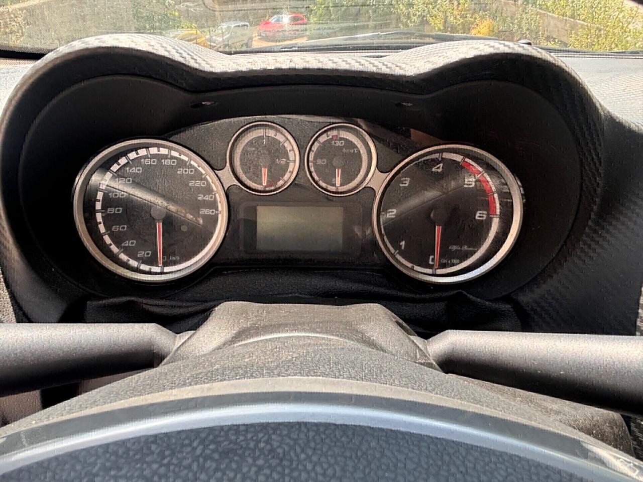 Alfa Romeo MiTo 1.3 JTDm-2 95 CV S&S Distinctive addetta per neopatentati