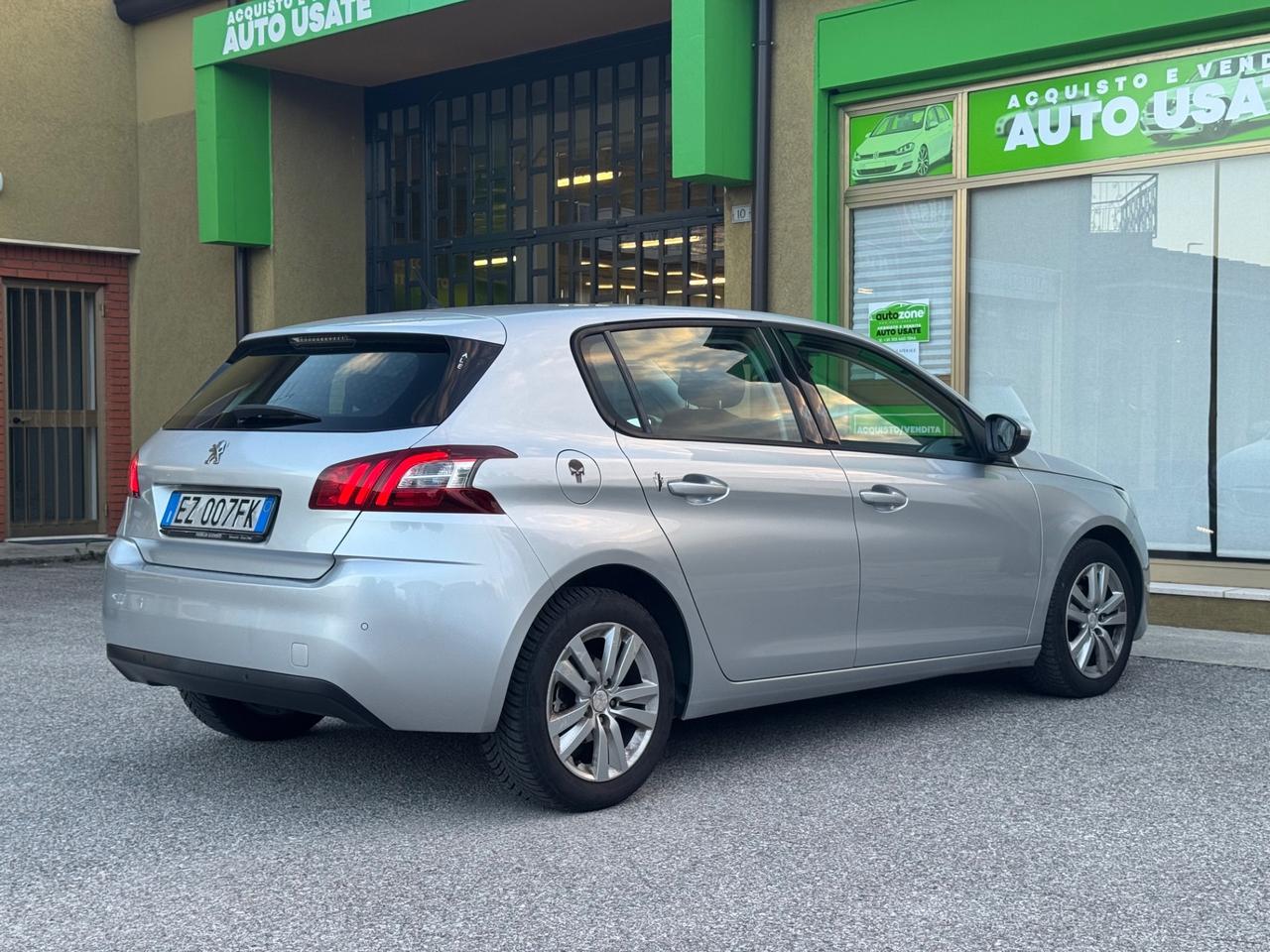 Peugeot 308 1.6 HDI 92 CV BUSINESS (68 KW) 2015 NEOPATENTATI