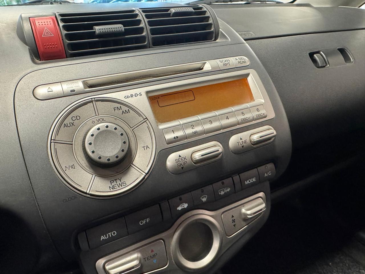 Honda Jazz 1.4 i-DSi 5p. Glam LH