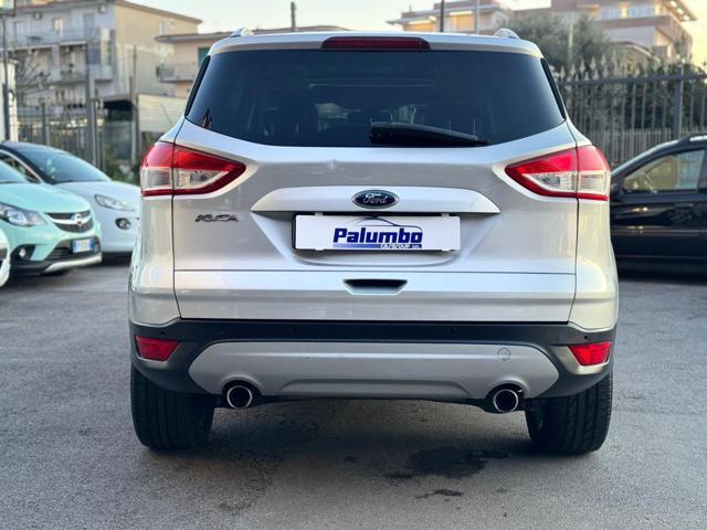 FORD Kuga 2.0 TDCI 163 CV 4WD Powershift Titanium