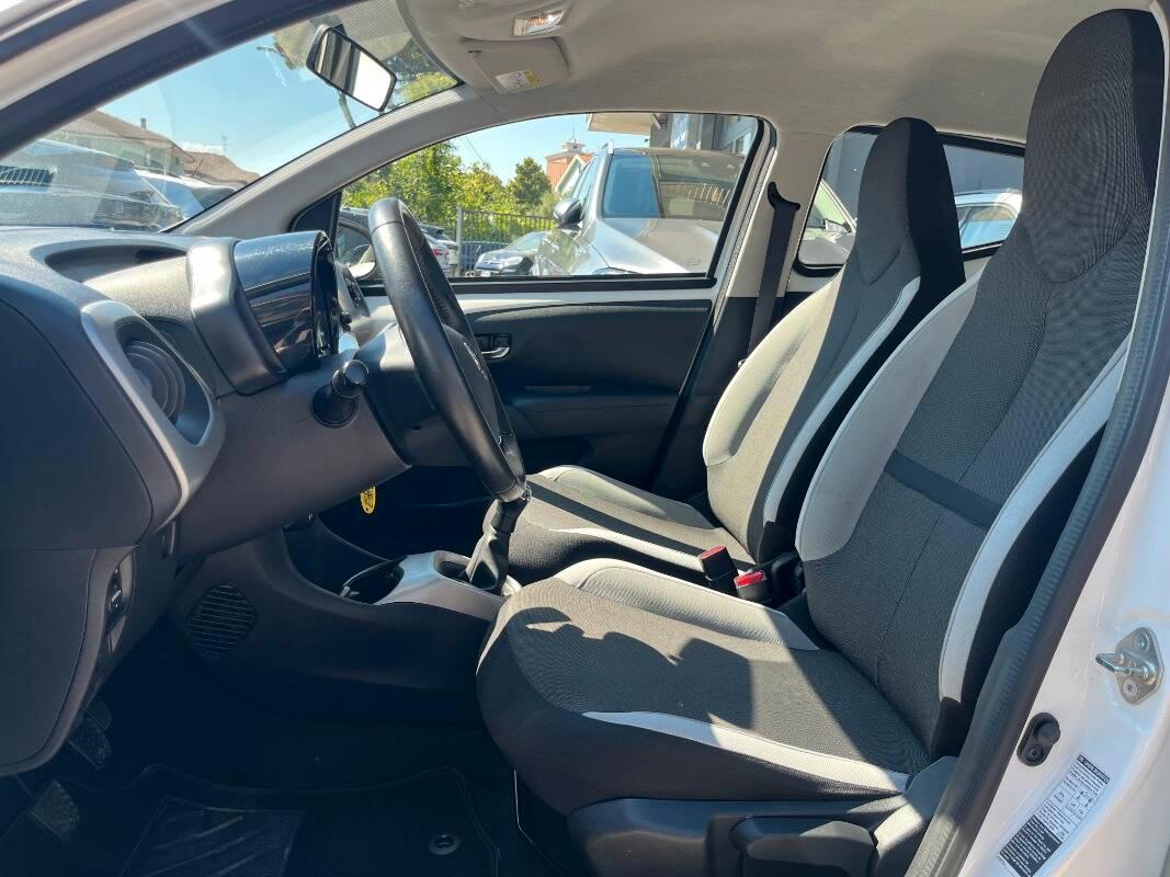 Toyota Aygo 1.0 x-pure 5p