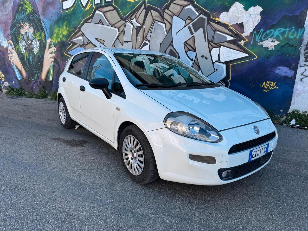 Fiat Punto 1.3 MJT II 75 CV 5 porte Street