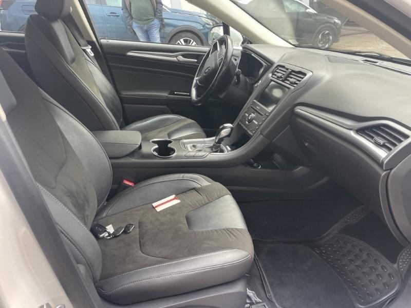 Ford Mondeo Full Hybrid 2.0 187 CV eCVT 4 porte Titanium Business