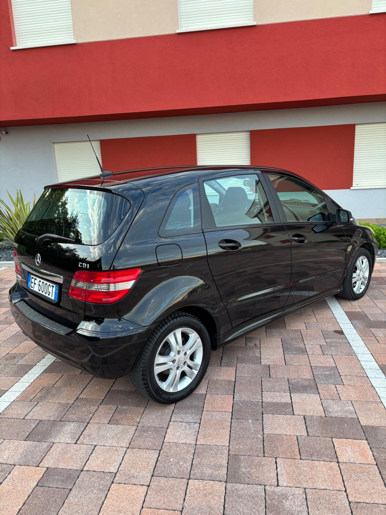 Mercedes-benz B 180 CDI Executive