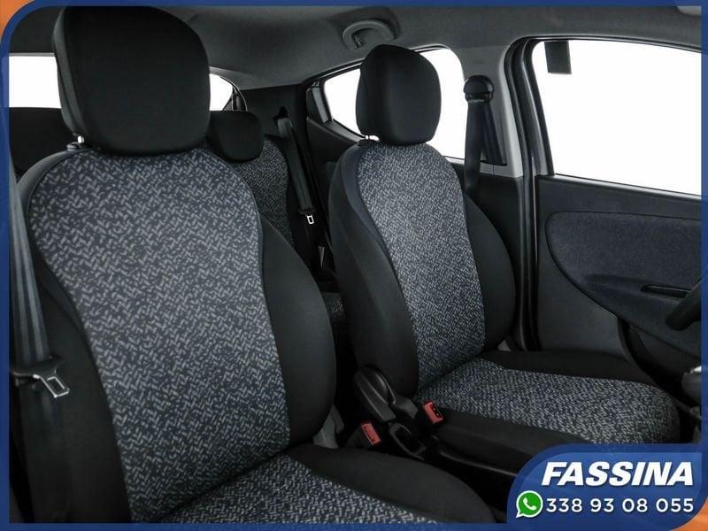 Lancia Ypsilon 1.0 FireFly 5 porte S&S Hybrid Silver
