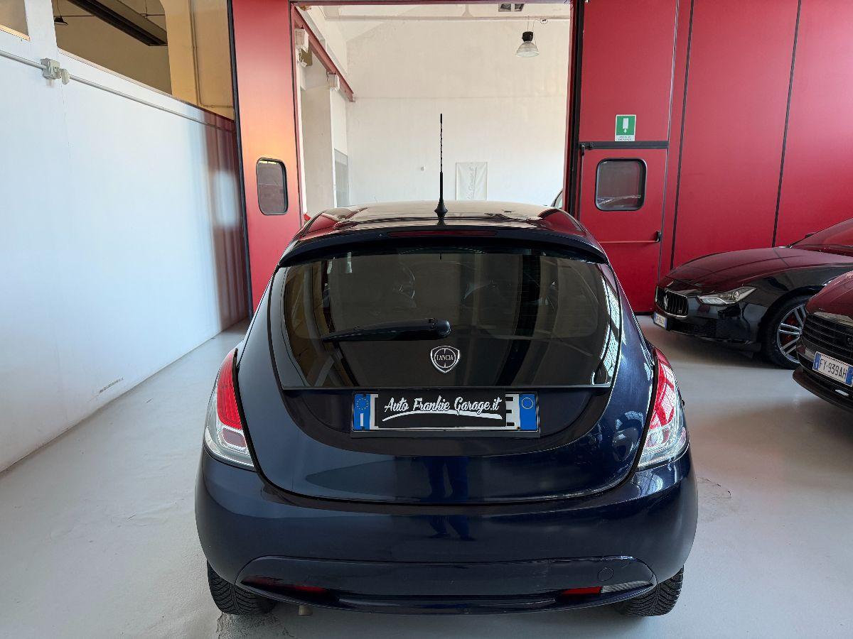 LANCIA - Ypsilon - 1.2 69 CV 5p. Platinum