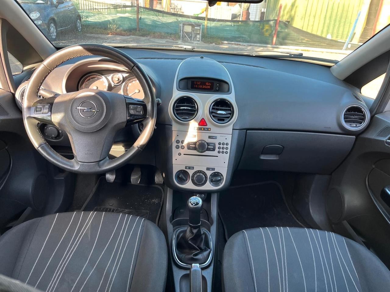 Opel Corsa 1.2 5 porte Enjoy