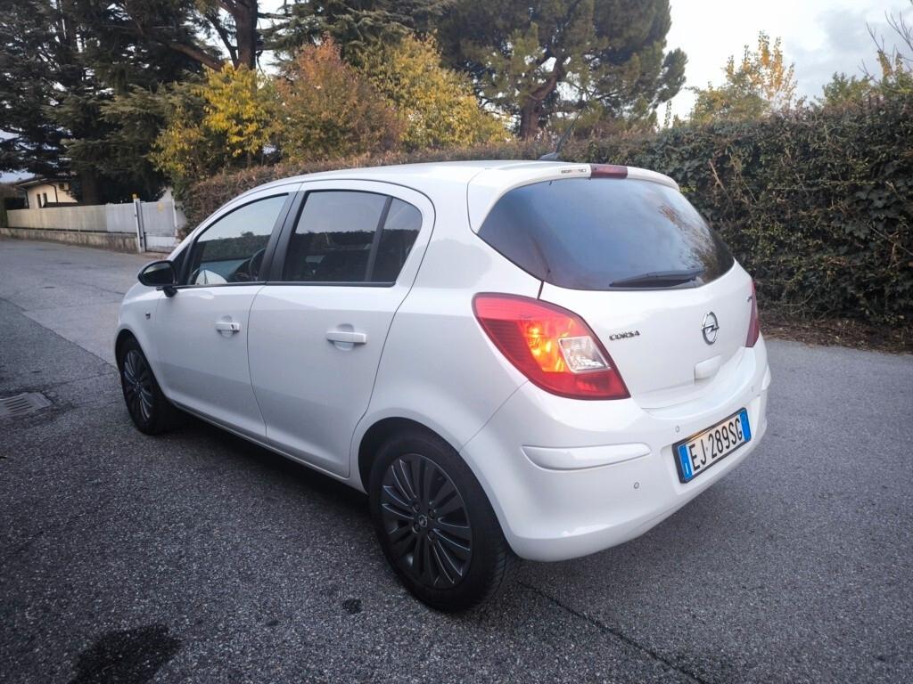 OPEL CORSA 1,3 CDTI – COSMO -OK NEOPATENTATI