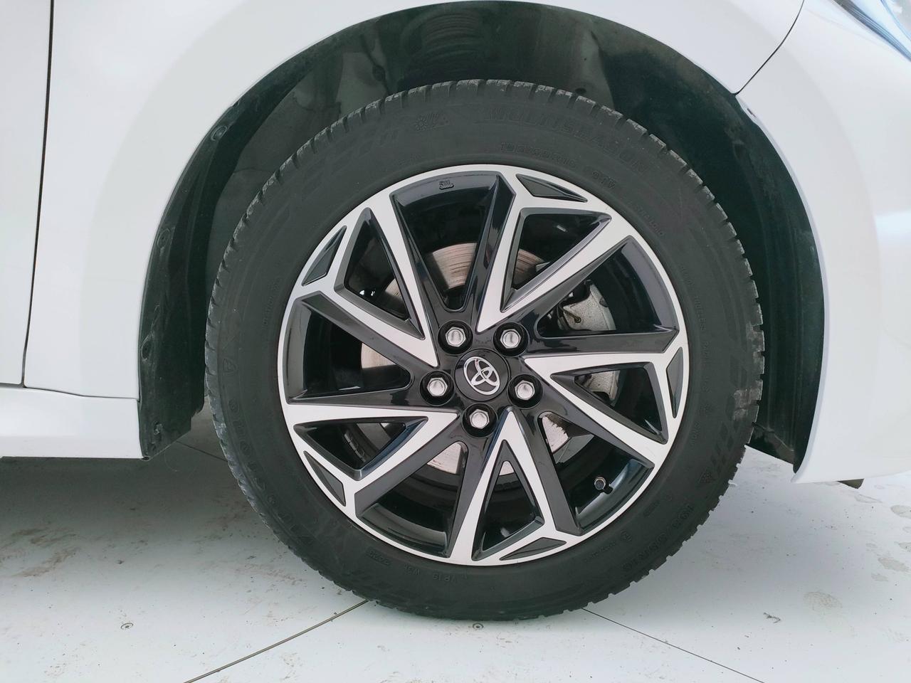 TOYOTA Yaris IV 2020 - Yaris 1.5h Lounge