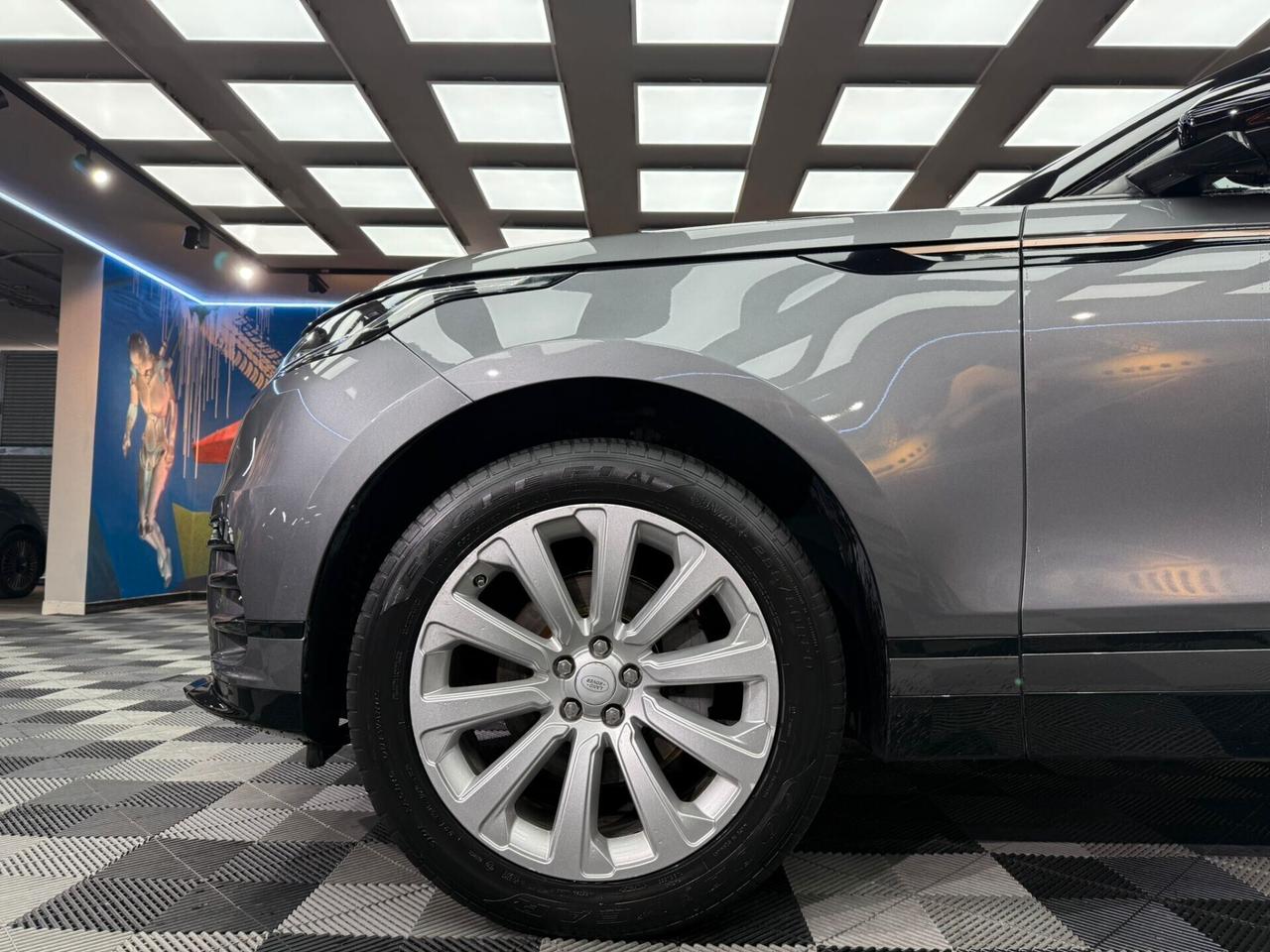 Land Rover Velar 2.0 R-Dynamic HSE (454)