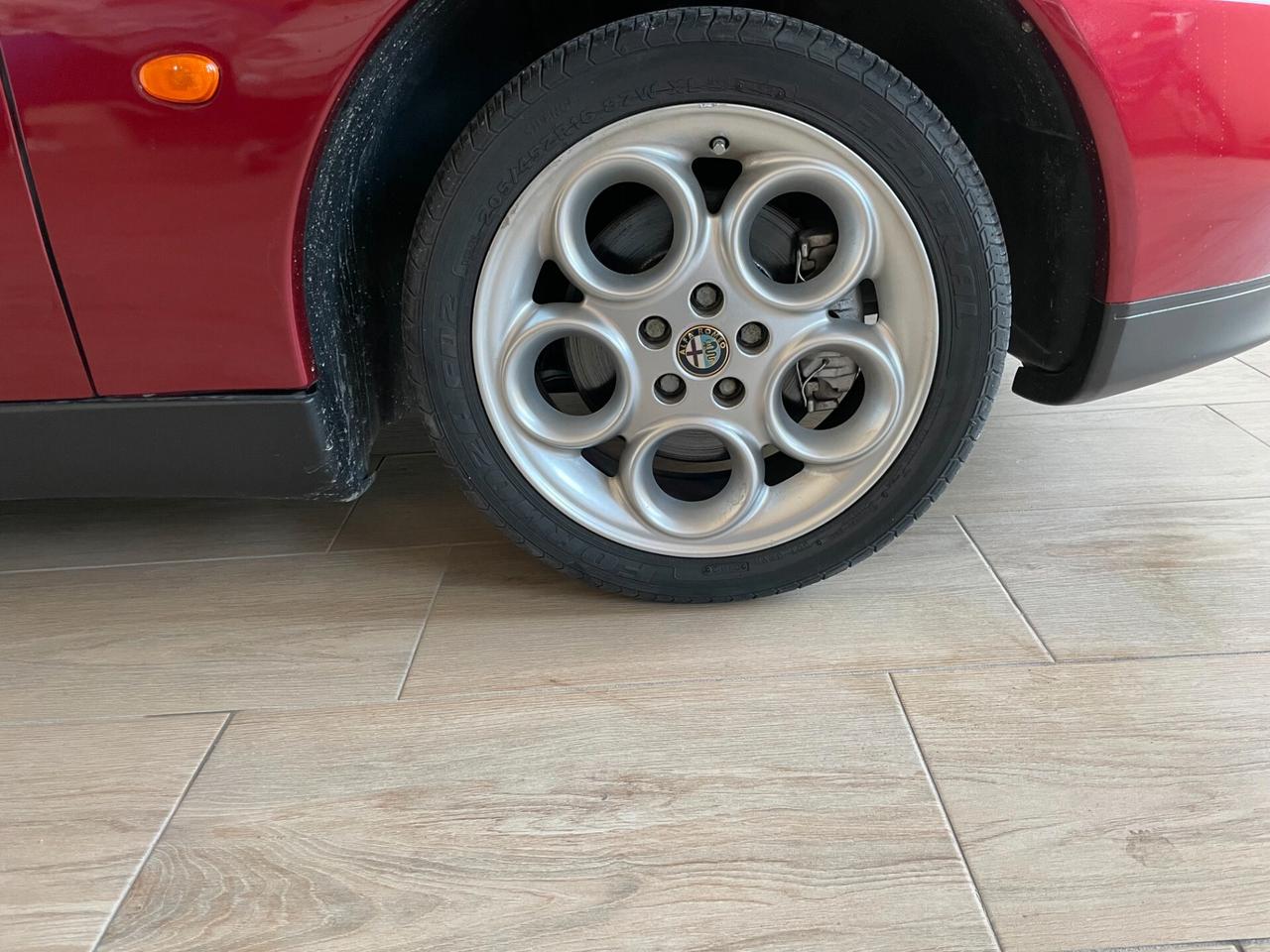 Alfa Romeo GTV Spider 2.0i 16V Twin Spark cat L