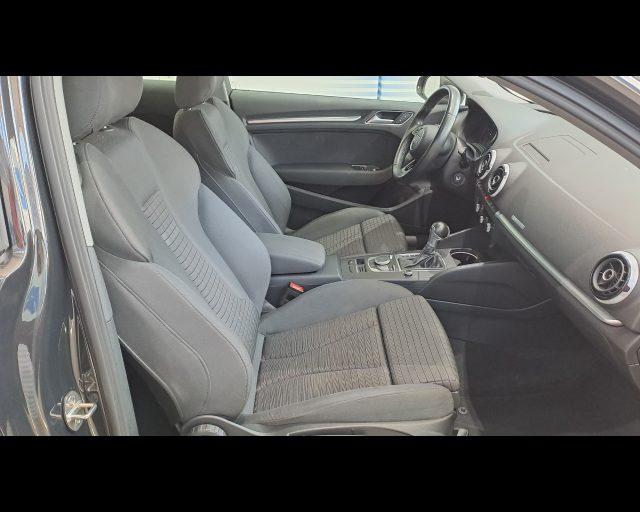 AUDI A3 1.6 tdi 110cv s-tronic