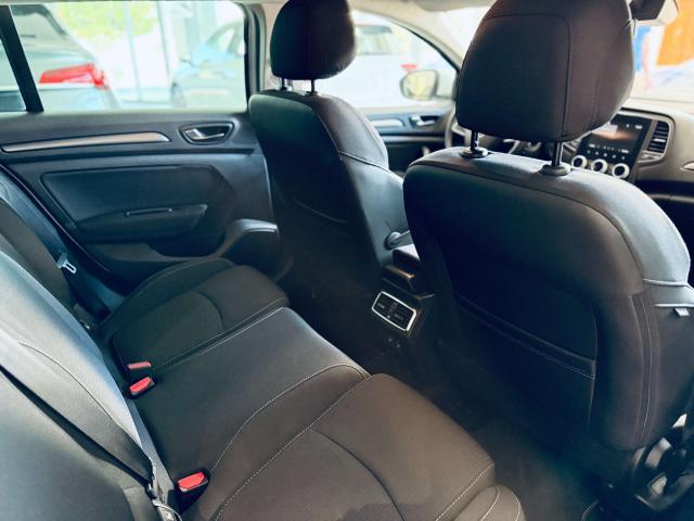 Renault Megane Sporter 1.5 blue dci Business 115cv edc