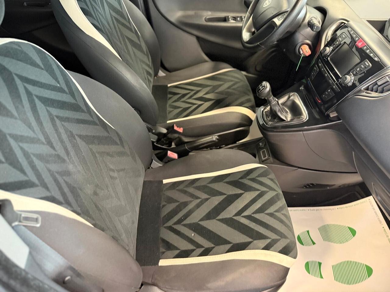 Lancia Ypsilon 1.3 MJT 16V 95 CV 5 porte S&S Platinum