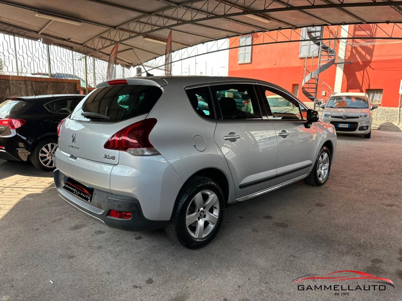 Peugeot 3008 1.6 Business 115CV