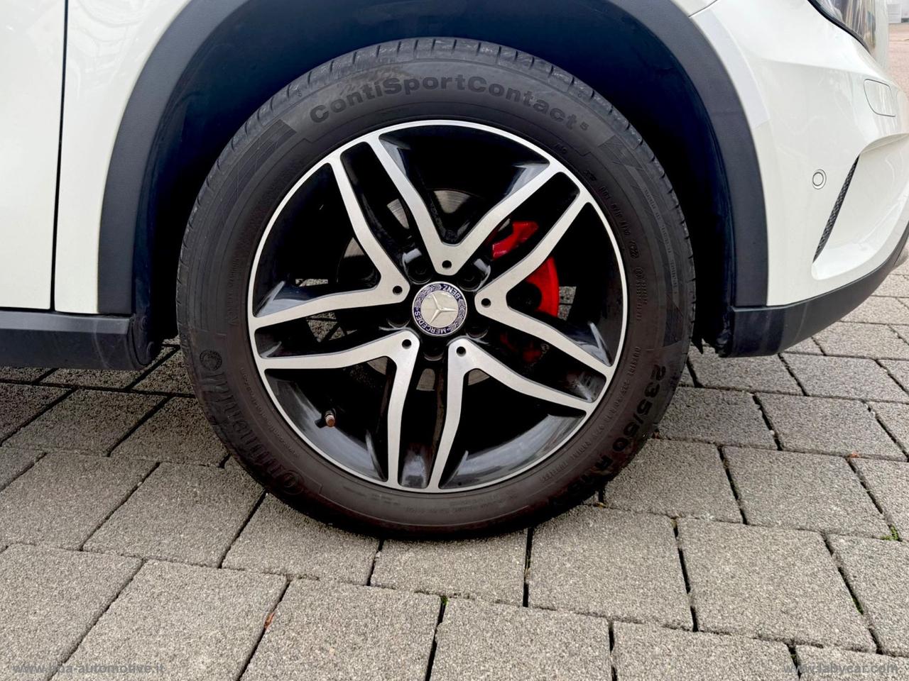 MERCEDES-BENZ GLA 220d Automatic 4Matic Sport TETTO LED PELLE