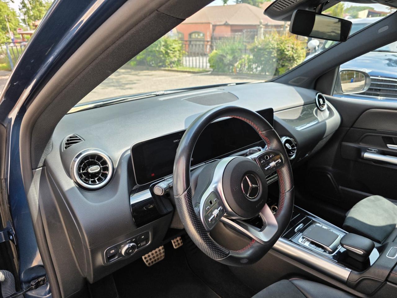 Mercedes-benz B 180 B 180 d Automatic Premium