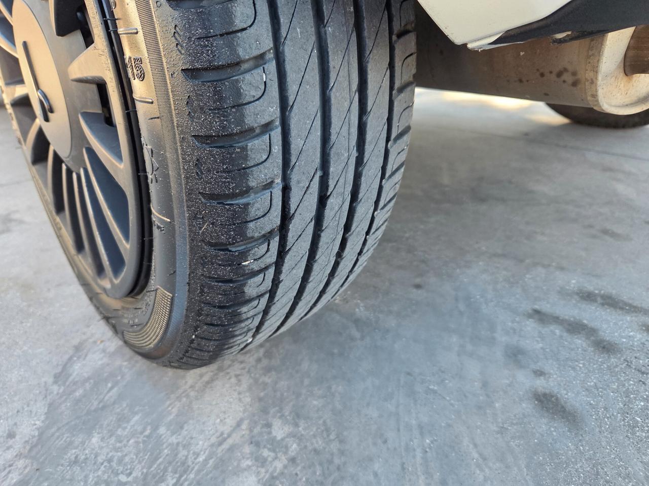 Lancia Ypsilon 1.2 benzina 69 cv - 06/2019 60.000 km