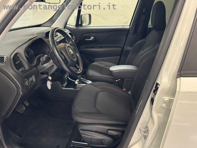 JEEP Renegade 1.3 T4 DDCT Night Eagle