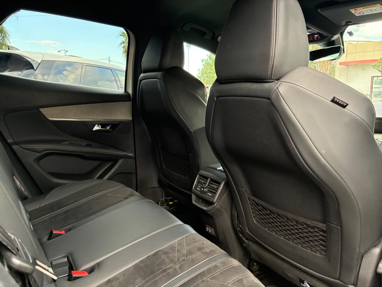 Peugeot 3008 1.5HDI EAT8 GT Line - 2021
