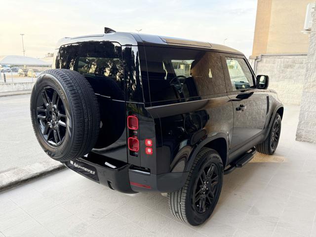 LAND ROVER Defender 90 3.0D I6 200 CV AWD Auto ''TOTAL BLACK''