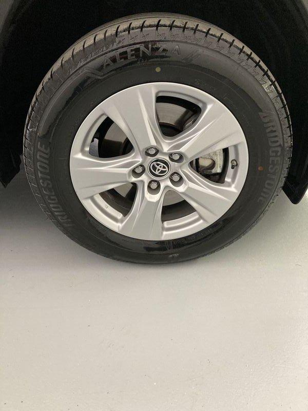 Toyota RAV4 2.5 HV 218cv E-CVT Active 2WD