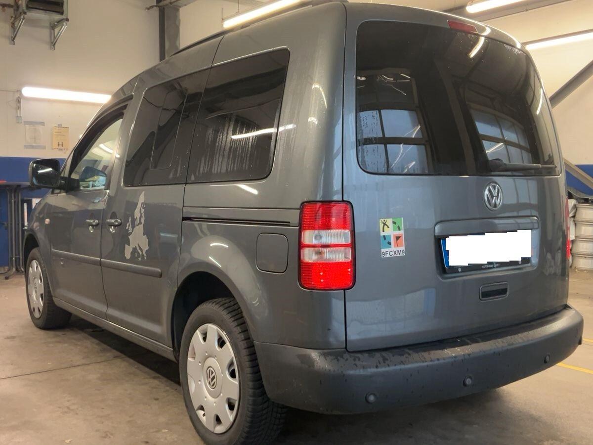 Volkswagen Caddy 1,6 BIFUEL TRAMPER CAMPERIZZATO
