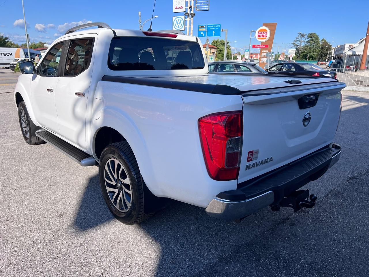 Nissan Navara 2.3 dCi 190 CV 7AT 4WD Double Cab N-Connecta