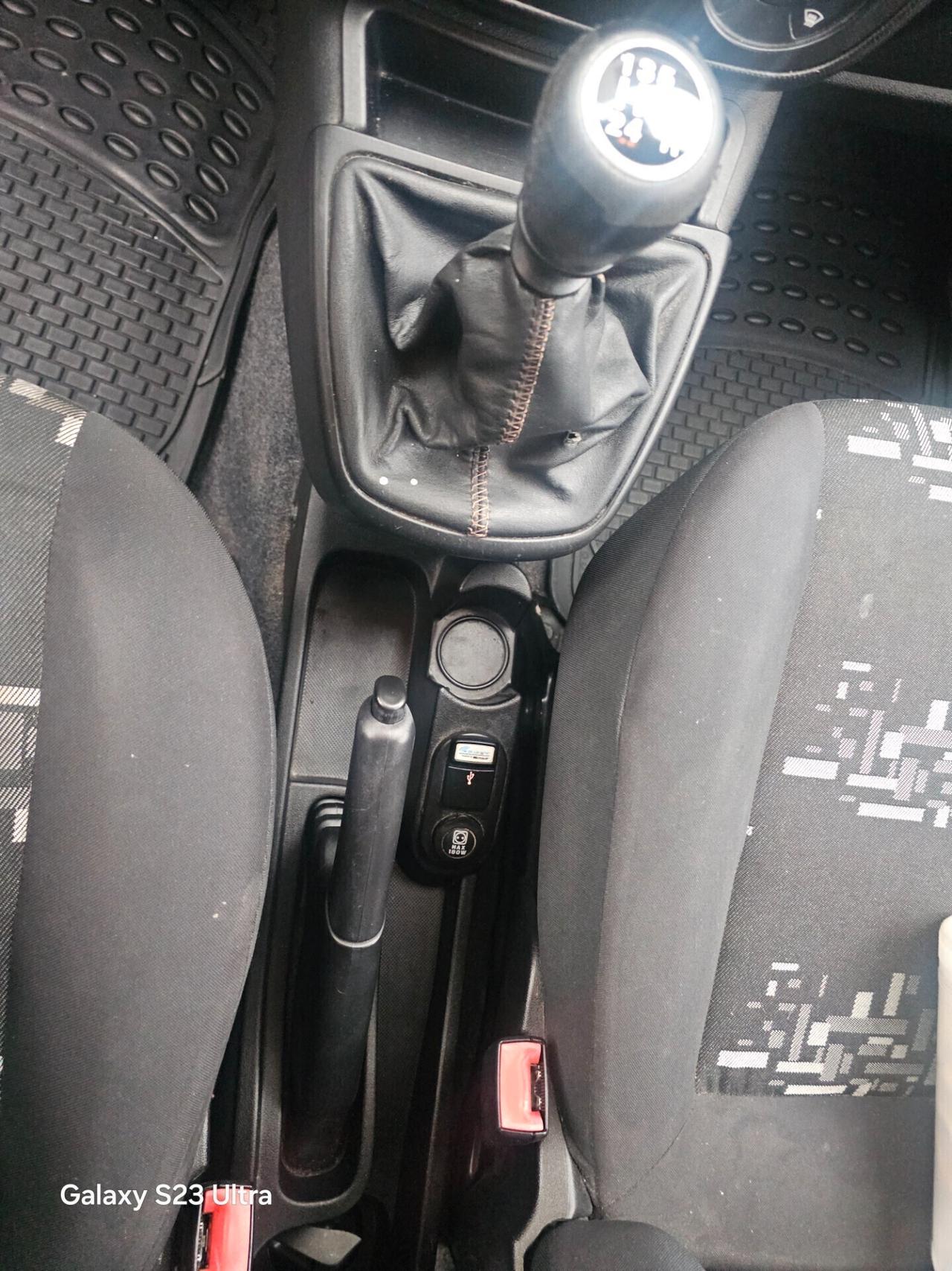 Fiat Qubo 1.4 BENZ/METANO UNICO PROP ANNO 2012