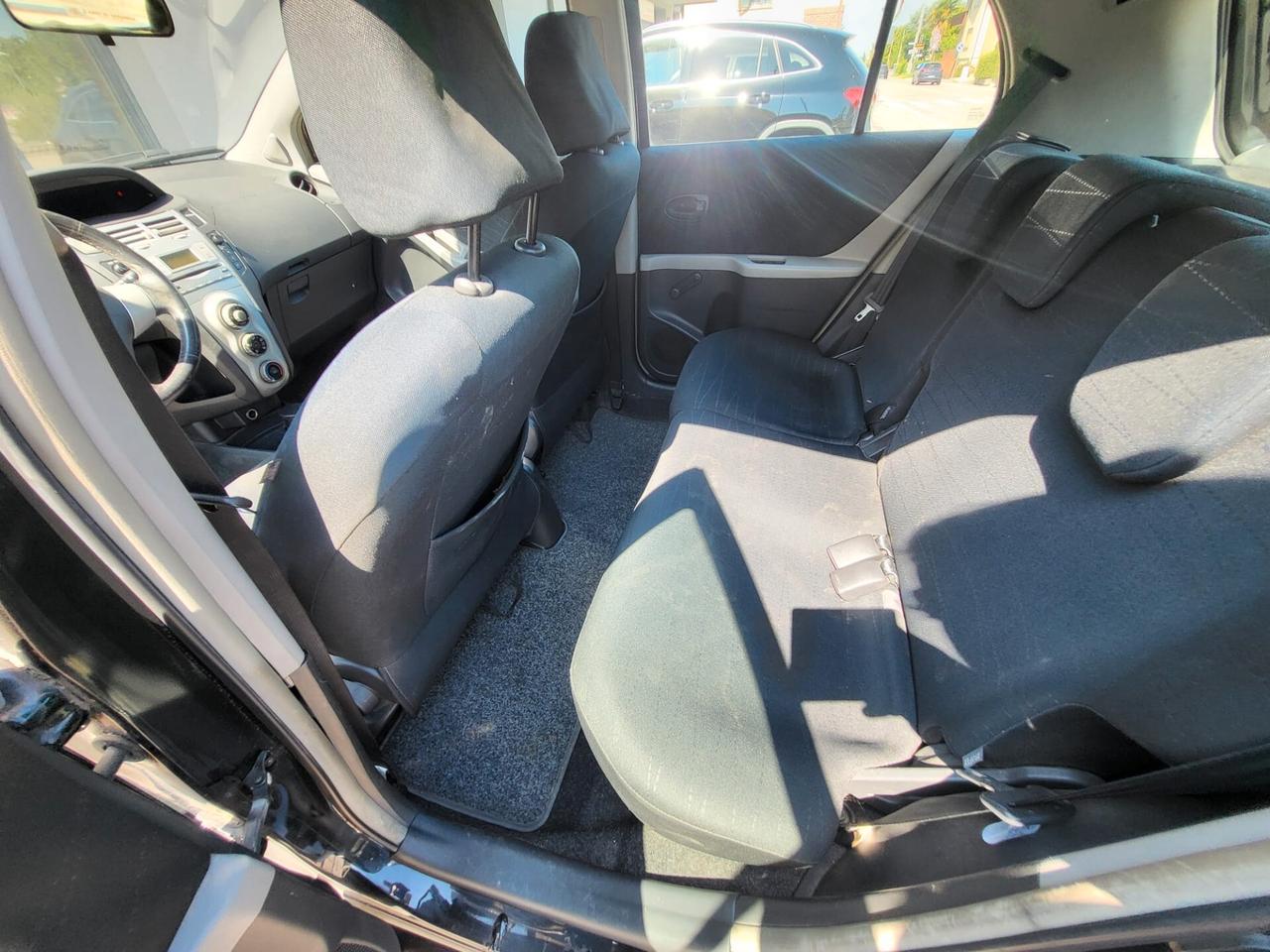 Toyota Yaris 1.4 D-4D 5 porte Sol