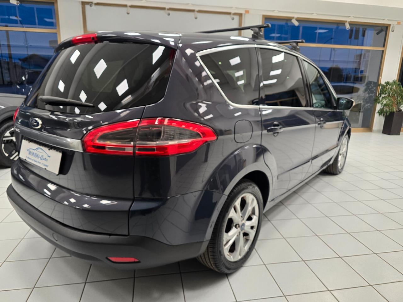 Ford S-Max 2.0 TDCi 163CV DPF 7 posti Titanium 2012