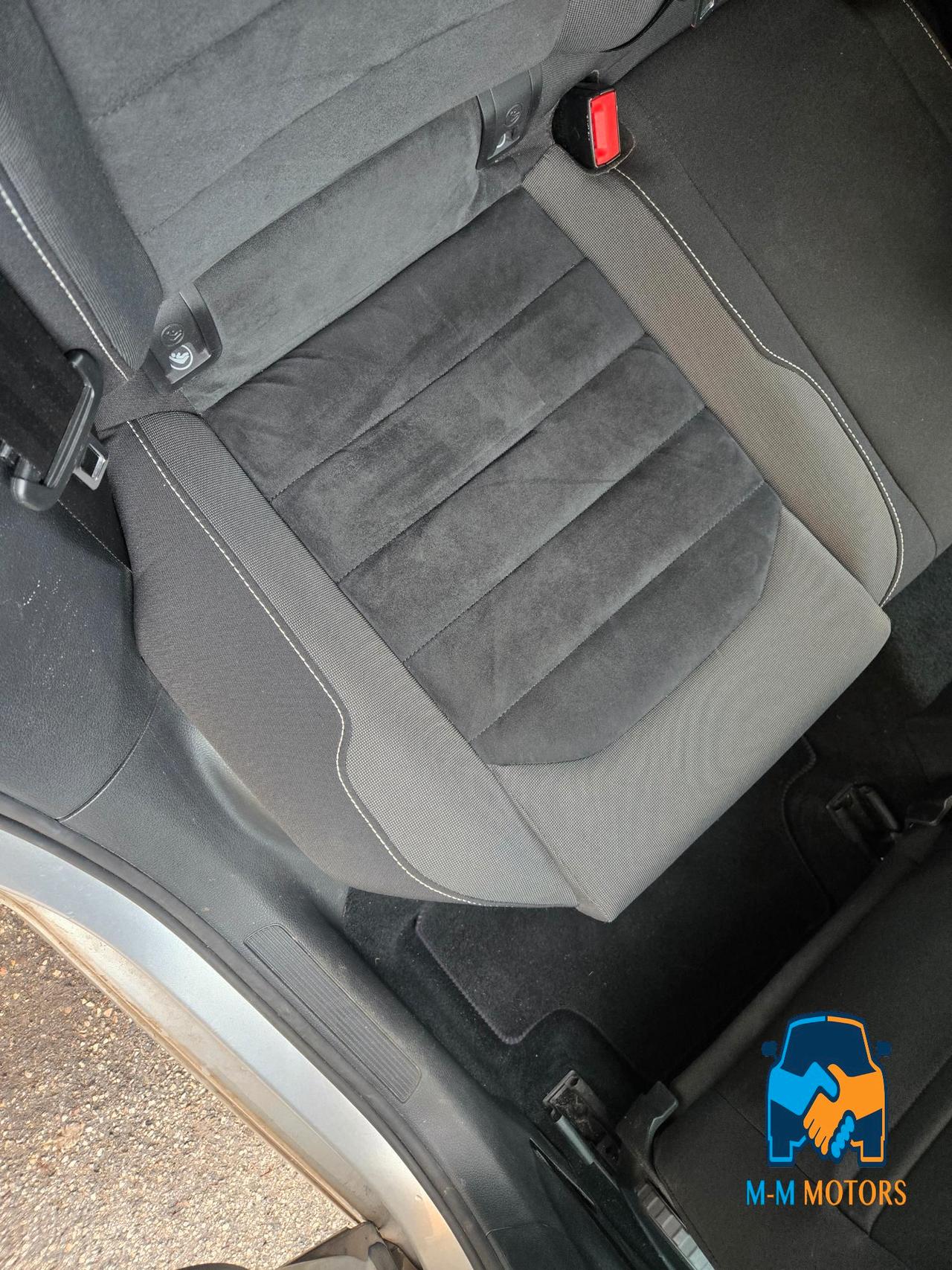 Volkswagen Golf 5 Porte Golf 5p 2.0 tdi Highline 150cv dsg