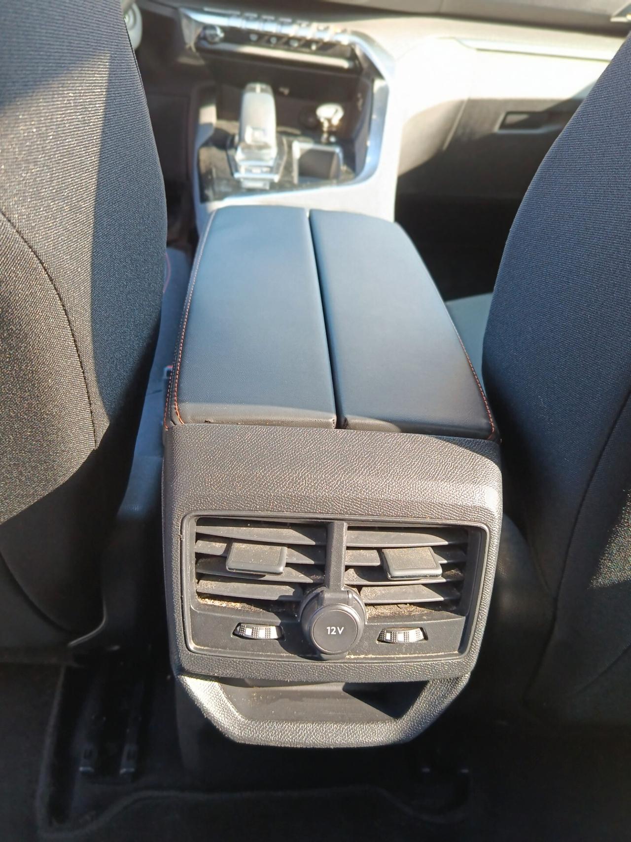 Peugeot 3008 BlueHDi 120 S&S Business