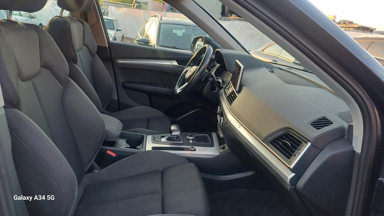 Audi Q5 2.0 TDI quattro S tronic Business Sport