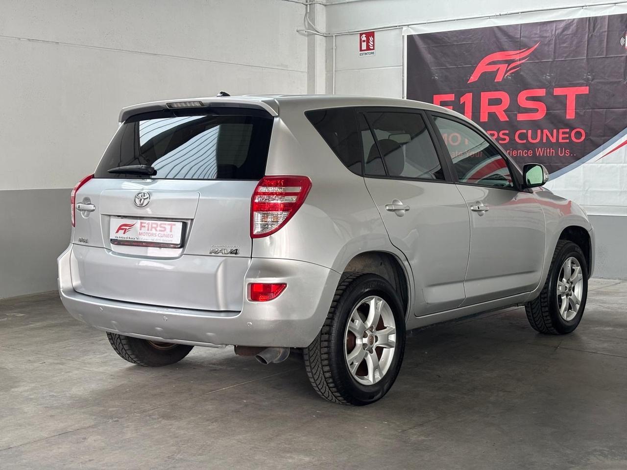 Toyota RAV 4 RAV4 Crossover 2.2 D-4D 150 CV DPF Luxury