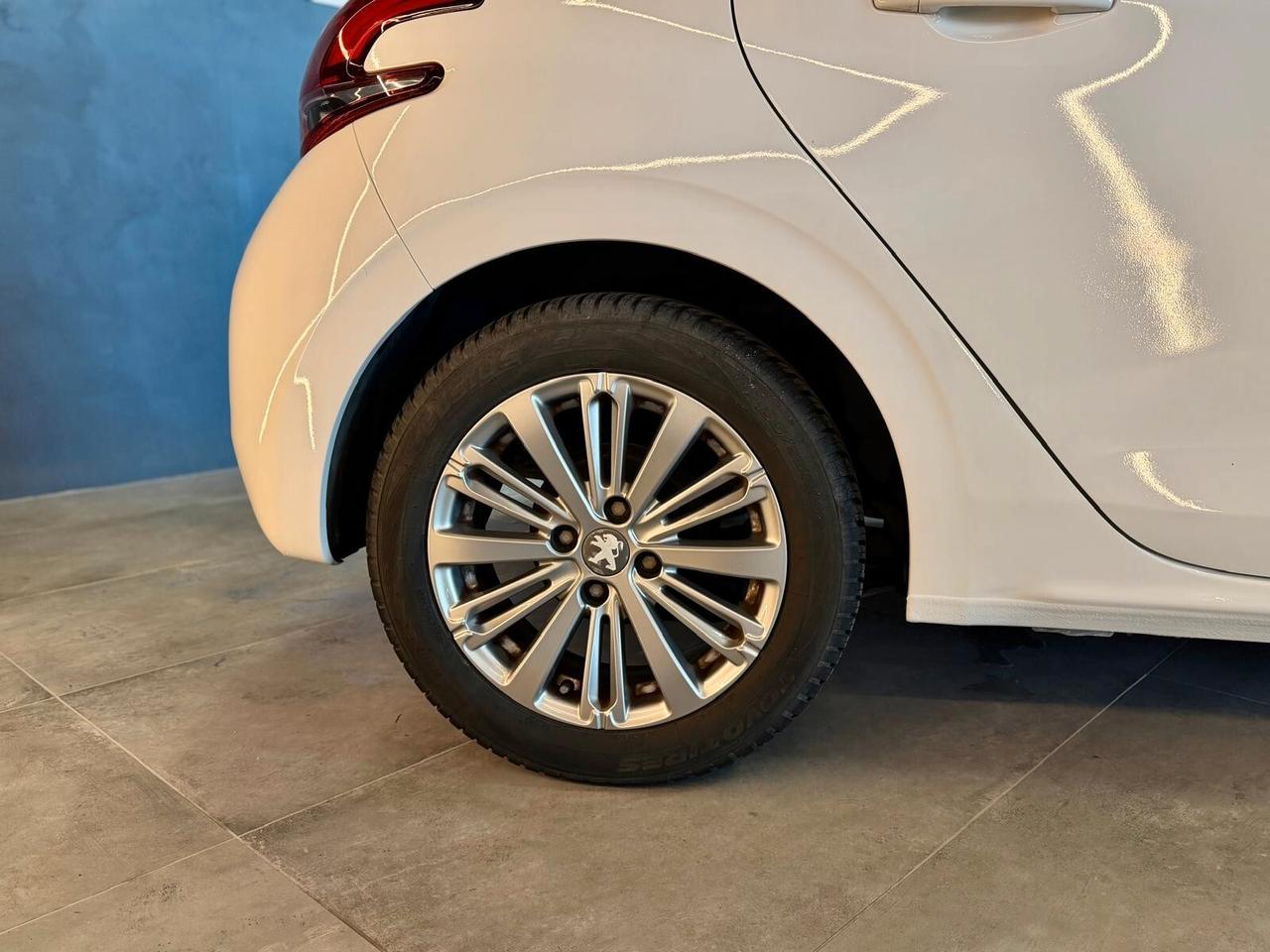 Peugeot 208 BlueHDi 75 S&S 5 porte Active