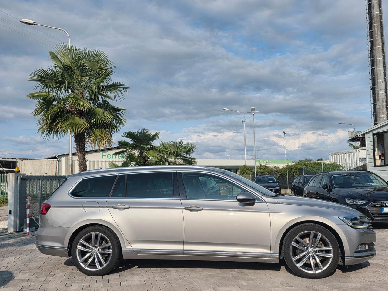 Volkswagen Passat 2.0 TDI DSG Highline BlueMotion Technology