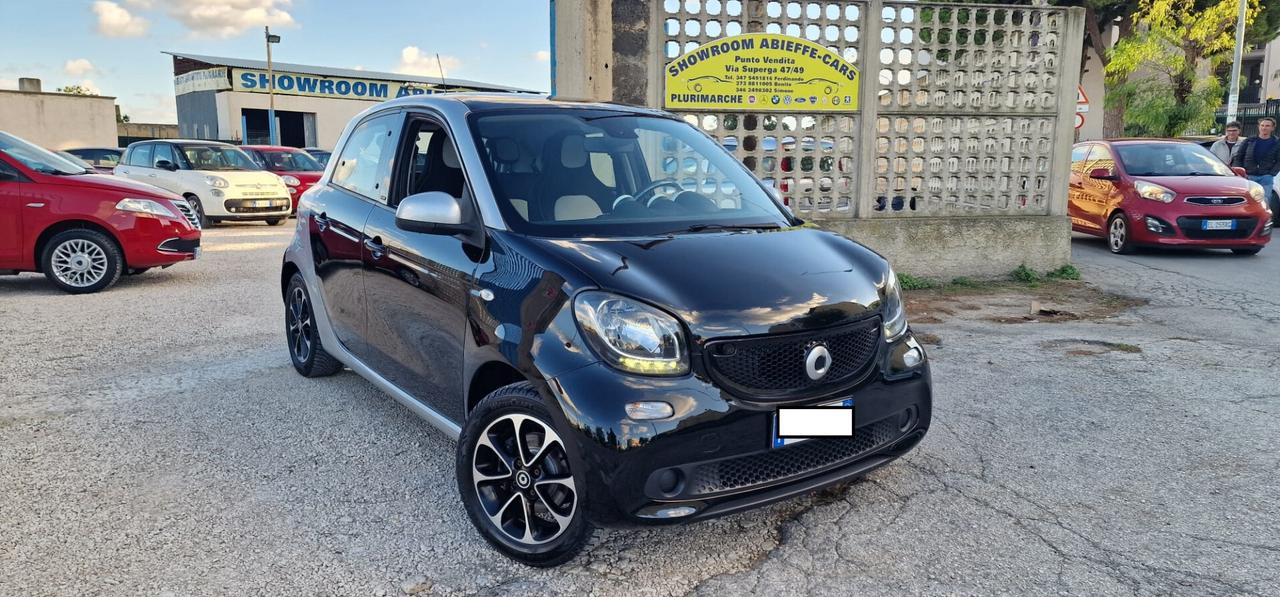 Smart ForFour 70 1.0 Prime 2015