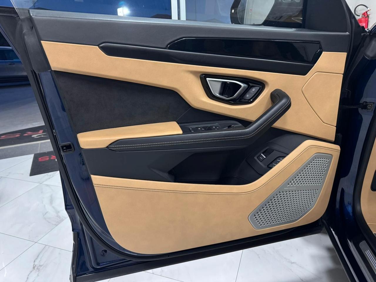 Lamborghini Urus 4.0