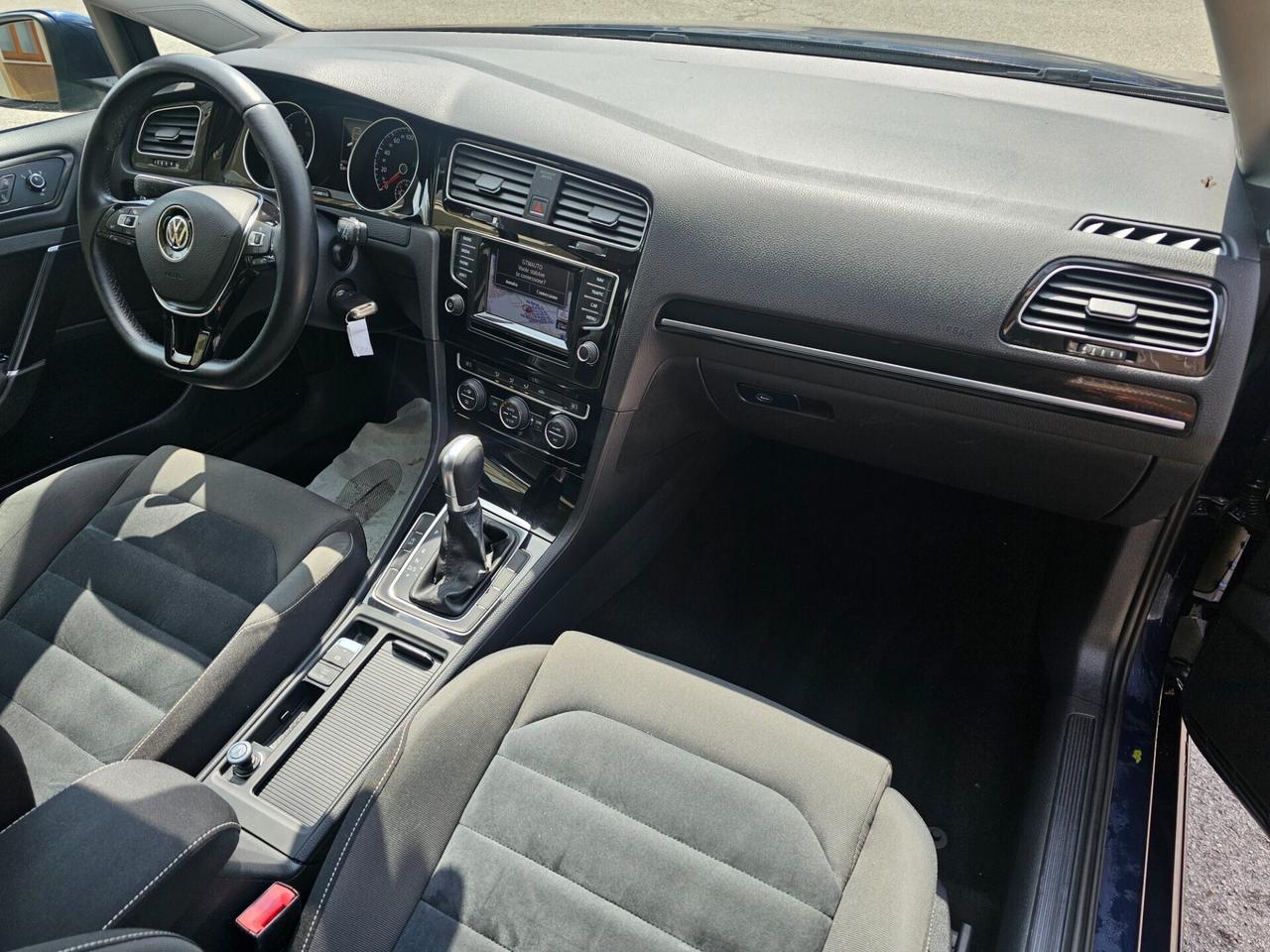 Volkswagen Golf 1.6 TDI DSG 5p. Highline