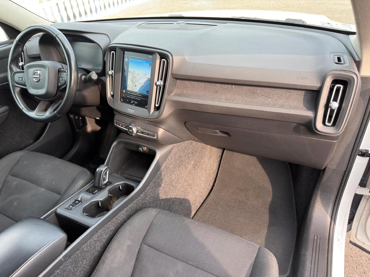 Volvo XC40 D3 Geartronic 2.0D 150cv 2018