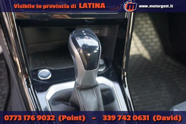VOLKSWAGEN T-Roc 2.0 TDI SCR 150 CV DSG Life R-Line IVA ESPOSTA