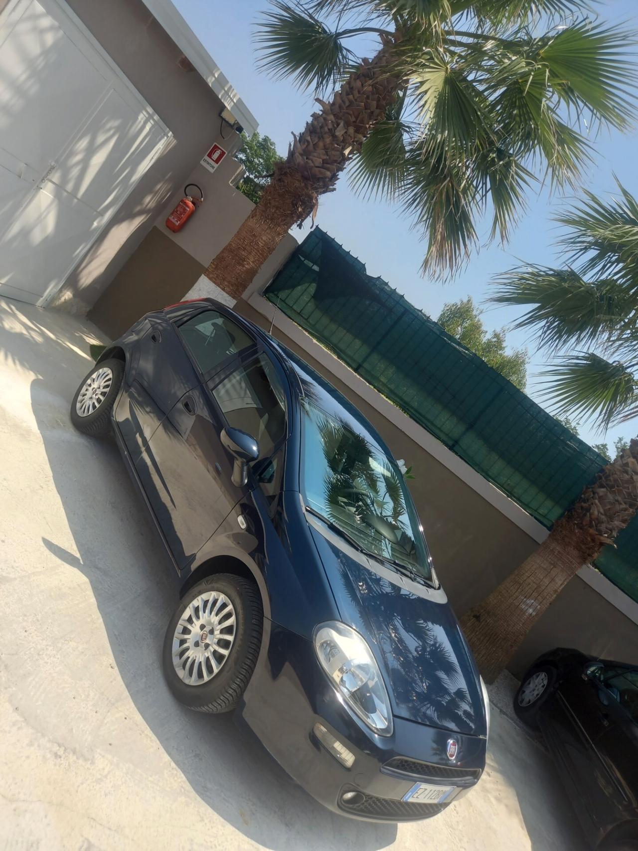 Fiat Punto 1.4 8V 5 porte Lounge perfetta