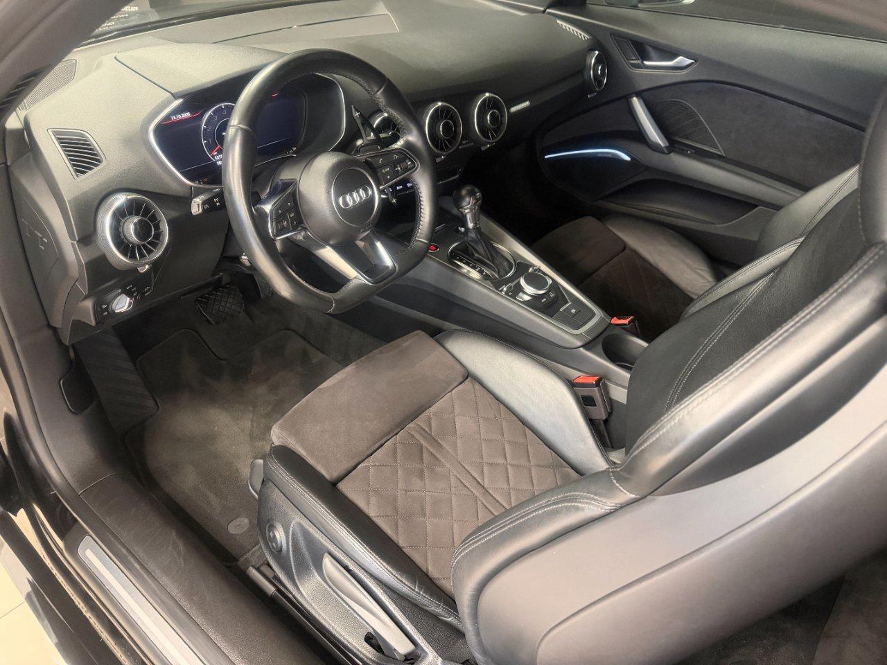 Audi TT Coupe 2.0 tfsi S line quattro s-tronic