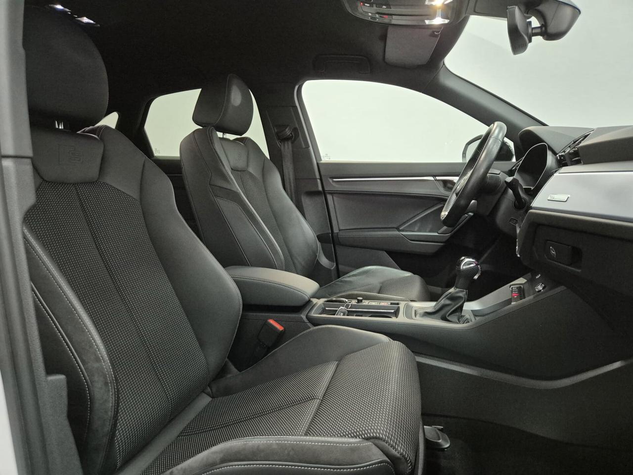 AUDI Q3 SPORTBACK 35 TDI S-TRONIC S-LINE