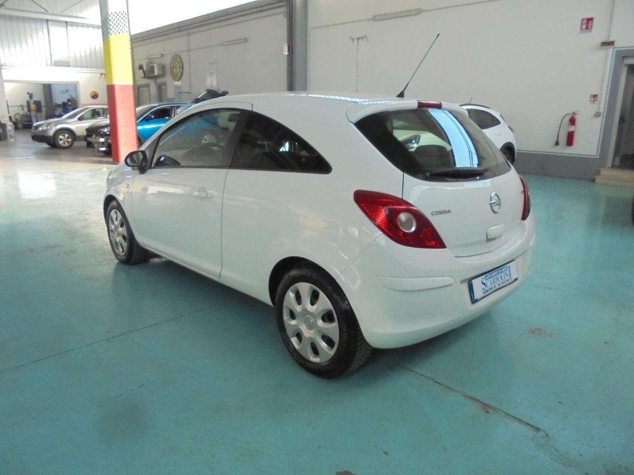 Opel Corsa 1.2 3 porte Edition NEOPATENTATI