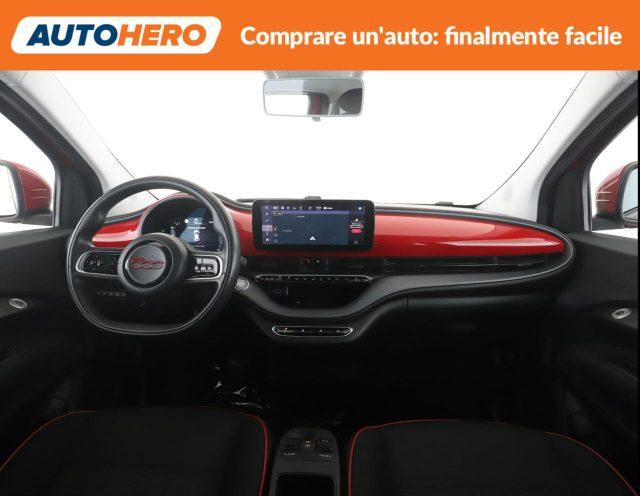 FIAT 500e Berlina 23,8 kWh Action